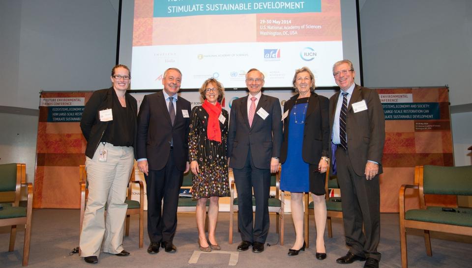 Conference Washington D.C. 2014_V. Hickey, A. Frérot, C. Garreta, H. Fineberg, J. Marton-Lefèvre, JP Tardieu