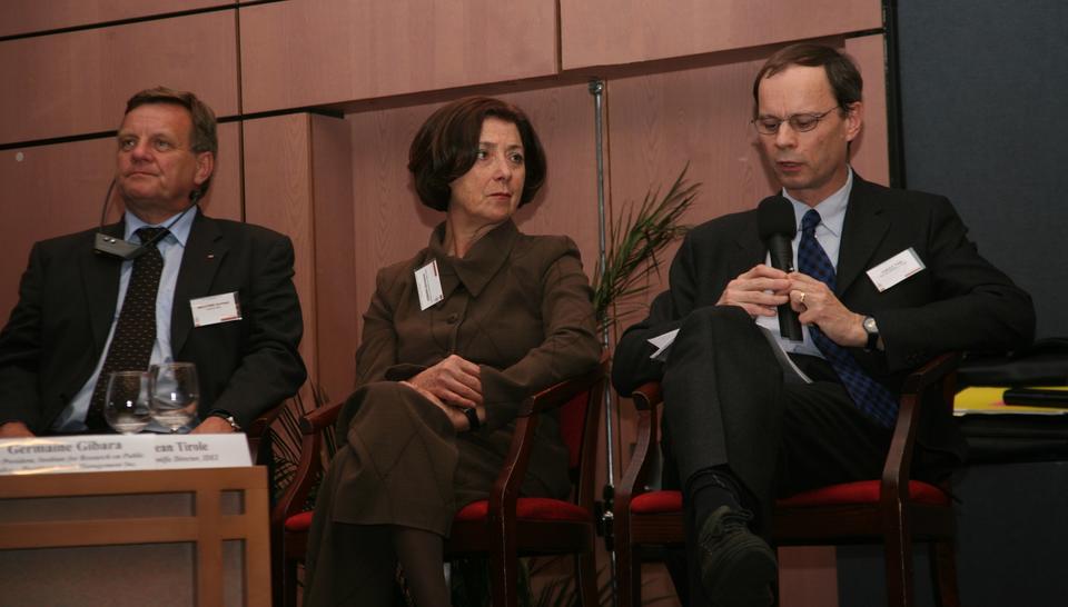 (from right to left) Jean TIROLE, Germaine GIBARA, Hartmut MEHDORN