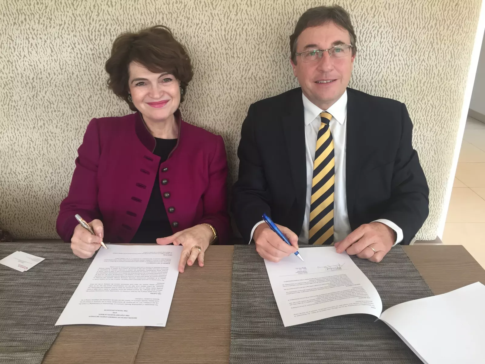 Signature Partneriat Oxford Martin School